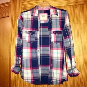 ABERCROMBIE BUTTON DOWN SHIRT